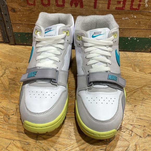 Brand new in box Nike Air Trainer 1 FQ8828-100. Color wht/teal grey - Picture 2 of 5